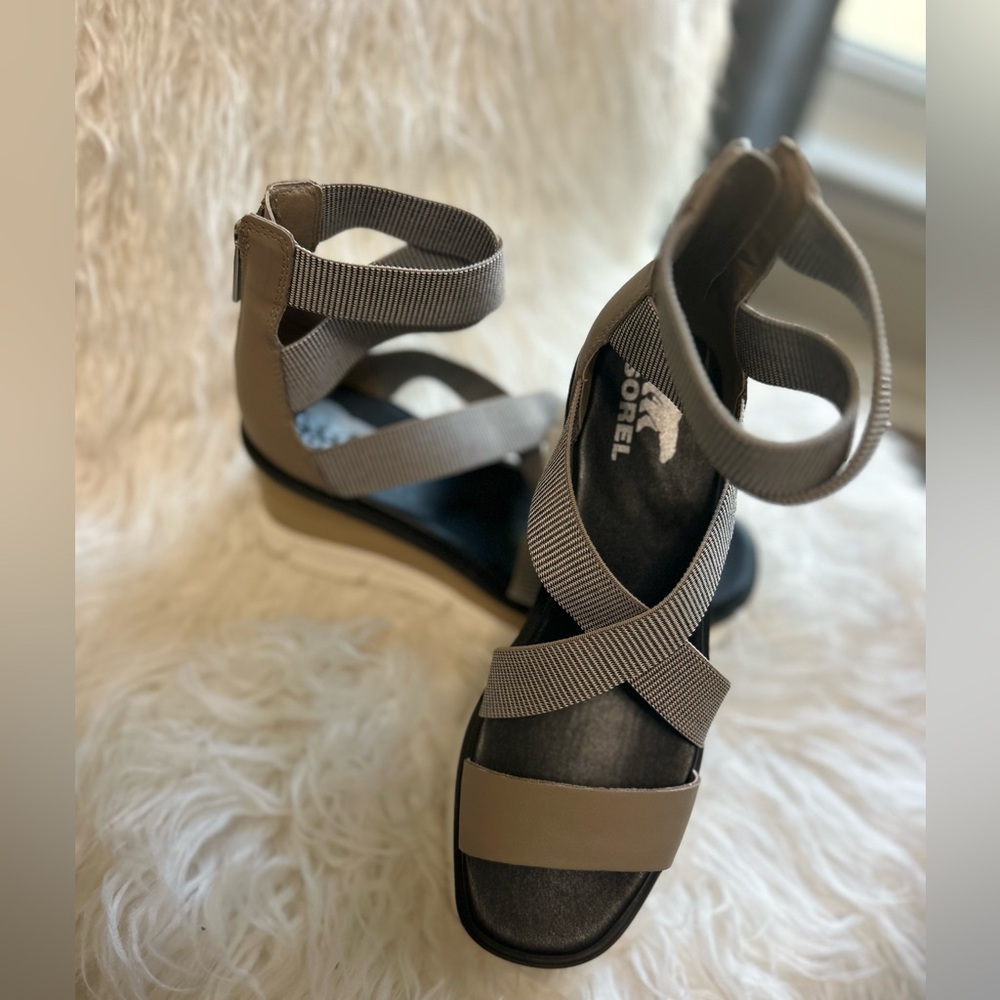 Sorel Out N' About Strap Women's Zip Gladiator Sandals